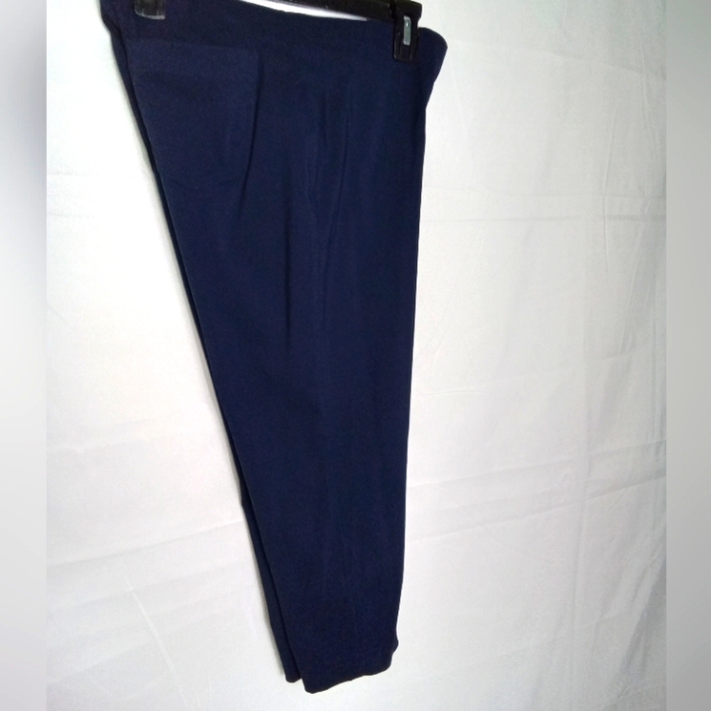 STYLE & CO Navy capri MP